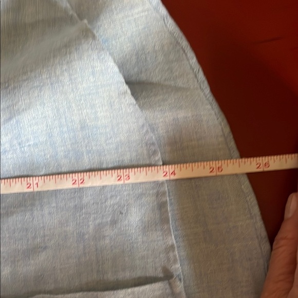 Paul Stuart 💯 Linen Button-Down Shirt with Elegant Turn-Back Cuffs in XS - Picture 10 of 11